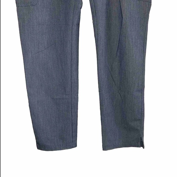 Figs XS Kade scrubs pant Heather Denim Chambray - Picture 4 of 10